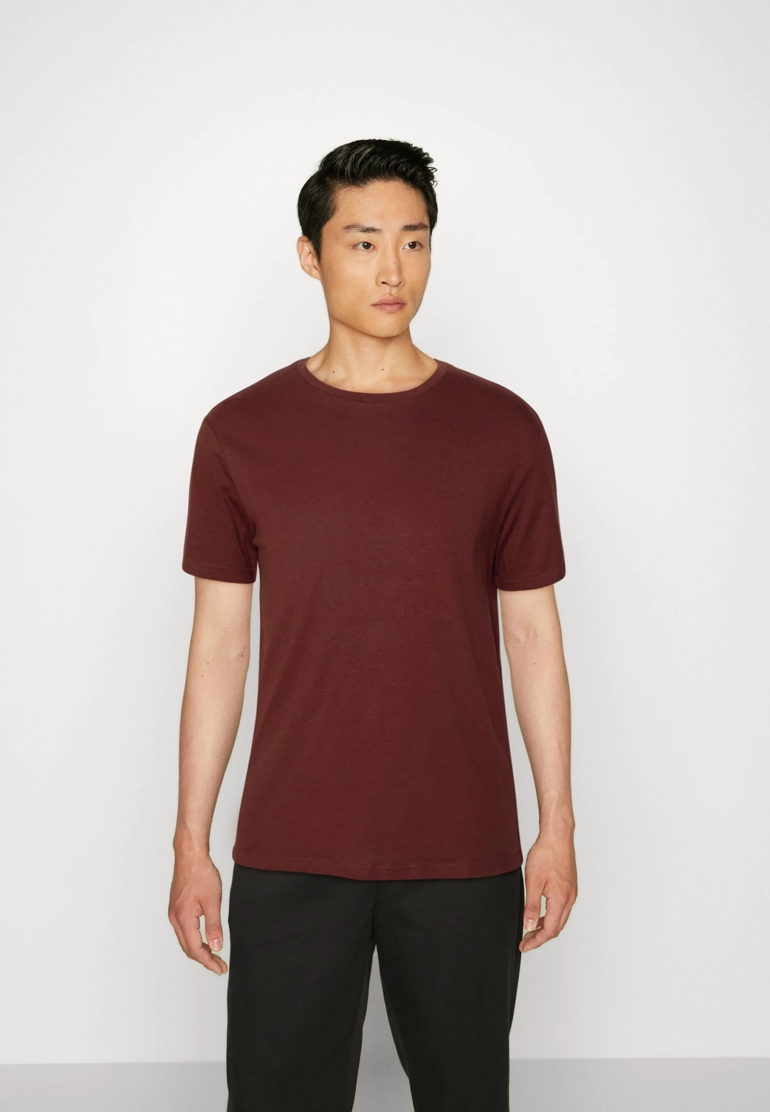 Pier One 7 PackT-Shirt BasicBlack/Dark Blue/Dark Green Uomo T-shirt E Polo PI922O0PY-Q14 4 Pier One 7 PackT-Shirt BasicBlack/Dark Blue/Dark Green Uomo T-shirt E Polo PI922O0PY-Q14 - immagine 2
