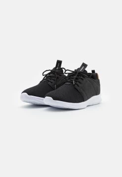 Pier One Sneakers BasseBlack Uomo Sneaker PI915O019-Q11 -Pier One 04f00fa0d7fb4330b0c16dbb003681e8