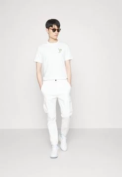 Pier One Cocktail Tee T-Shirt Con StampaWhite Uomo T-shirt E Polo PI922O0YC-A11 9 Pier One Cocktail Tee T-Shirt Con StampaWhite Uomo T-shirt E Polo PI922O0YC-A11 -Pier One 06372eba4bbb4880a3260a284e479f17