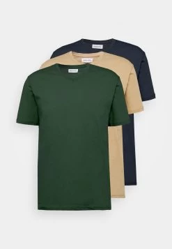 Pier One 3 PackT-Shirt BasicKhaki/Tan/Dark Blue Uomo T-shirt E Polo PI922O0QQ-N11 -Pier One 0c35076ff08749278d2b17df3e7e328f