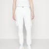 Pier One Cuffed Skinny Trouser Pantaloni CargoWhite Uomo Pantaloni YO122E01H-A11 2 Pier One Cuffed Skinny Trouser Pantaloni CargoWhite Uomo Pantaloni YO122E01H-A11 -Pier One 0ce051fd5aa747cdb36bfc56fc02a369