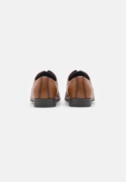 Pier One StringateDark Brown Uomo Scarpe Eleganti PI912M0C7-O11 10 Pier One StringateDark Brown Uomo Scarpe Eleganti PI912M0C7-O11 -Pier One 0e1625f134c849e1b6eb8de1485ea44e