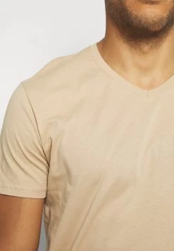 Pier One 3 PackT-Shirt BasicKhaki/Tan/Dark Blue Uomo T-shirt E Polo PI922O0QQ-N11 -Pier One 112e274a77d44bfdb30f2a1f86f0f677