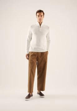 Pier One MaglioneOff-White Uomo Maglieria PI922Q029-A11 -Pier One 18a0f90970a6442f9b876b01a4c17af7