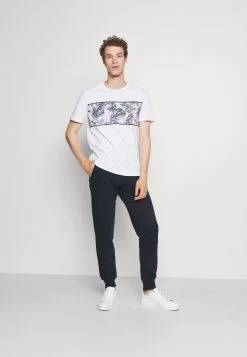 Pier One Pantaloni SportiviDark Blue Uomo Pantaloni Sportivi E Joggers PI922E03I-K12 -Pier One 1bf7e597044146a88ff47a1ccc61bc80