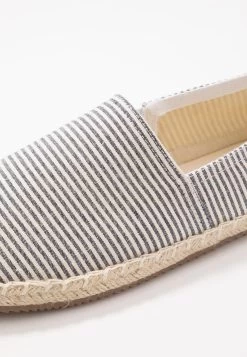 Pier One Rena Espadrille Unisex - Espadrillas - White/Blue -Pier One 1e1a9a54fd374424970c6282fecccbe4