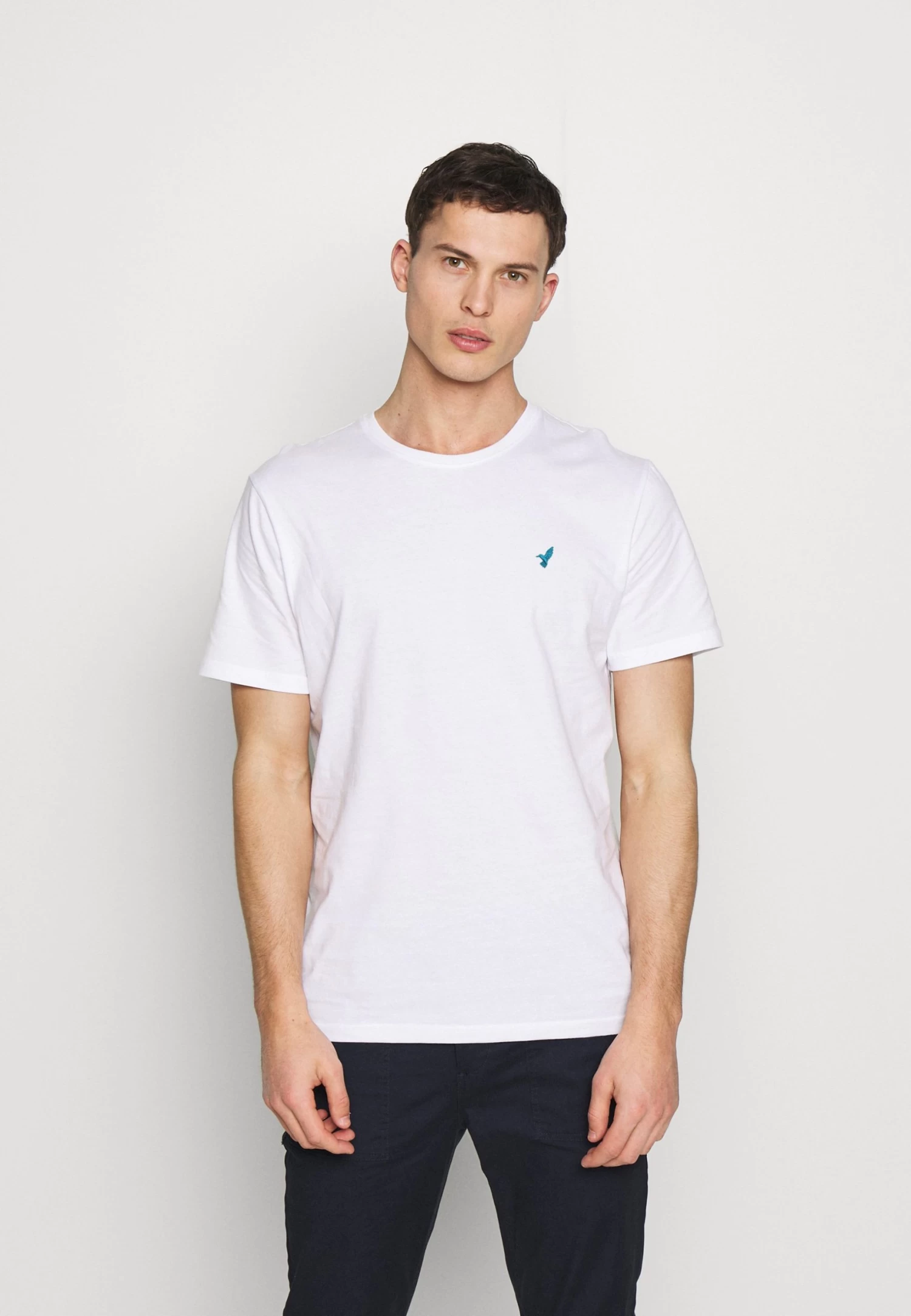 Pier One T-Shirt BasicWhite Uomo T-shirt E Polo PI922O0KZ-A11 3 Pier One T-Shirt BasicWhite Uomo T-shirt E Polo PI922O0KZ-A11