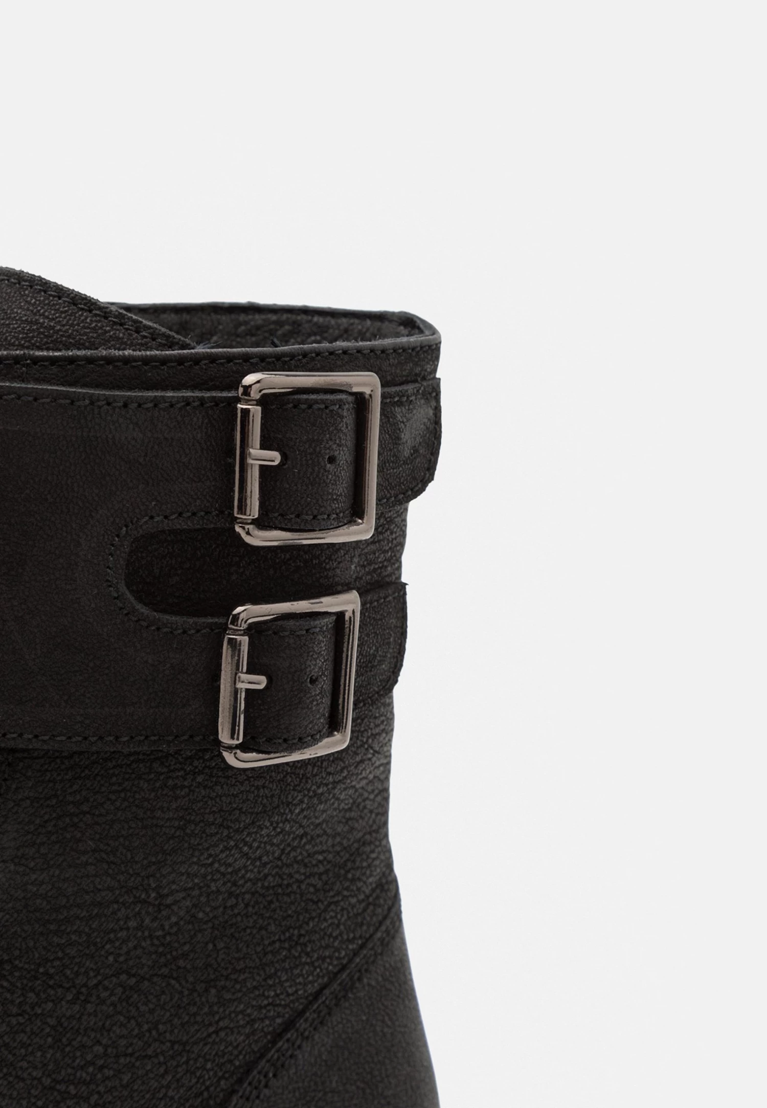 Pier One LeatherStivaletti StringatiBlack Uomo Stivaletti/Stivali PI912K0C0-Q11 8 Pier One LeatherStivaletti StringatiBlack Uomo Stivaletti/Stivali PI912K0C0-Q11 - immagine 6