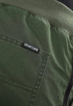 Pier One Pantaloni CargoDark Green Uomo Pantaloni YO122E01M-M11 14 Pier One Pantaloni CargoDark Green Uomo Pantaloni YO122E01M-M11 -Pier One 267eb1a5169a4c549f08e5f864e0bce4