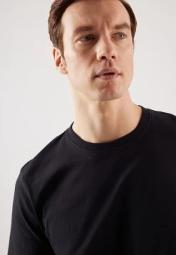 Pier One 3 PackT-Shirt BasicBlack Uomo T-shirt E Polo PI922O0YN-Q11 13 Pier One 3 PackT-Shirt BasicBlack Uomo T-shirt E Polo PI922O0YN-Q11 -Pier One 30663c09c9464f8998398f8616fd6f39