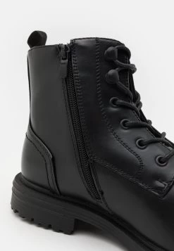 Pier One Stivaletti StringatiBlack Uomo Stivaletti/Stivali PI912K0B9-Q11 13 Pier One Stivaletti StringatiBlack Uomo Stivaletti/Stivali PI912K0B9-Q11 -Pier One 36dcf1ba7bd1498d87019bd4eebe466a