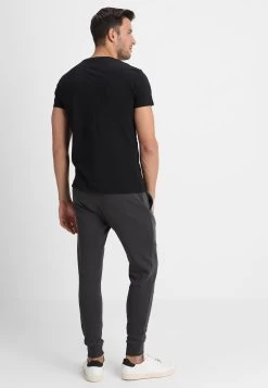 Pier One Pantaloni SportiviDark Grey Uomo Pantaloni PI922E020-C11 -Pier One 41603f18a9d7497b85a73a2ae36be969