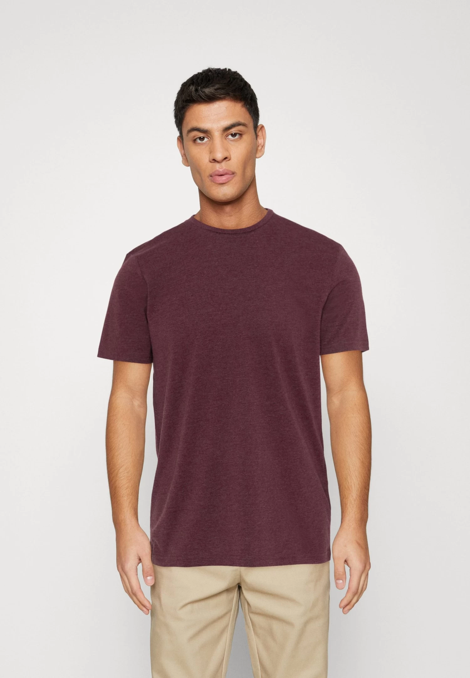 Pier One 7 PackT-Shirt BasicBlue/Mottled Bordeaux/White Uomo T-shirt E Polo PI922O0PY-K12 9 Pier One 7 PackT-Shirt BasicBlue/Mottled Bordeaux/White Uomo T-shirt E Polo PI922O0PY-K12 - immagine 7