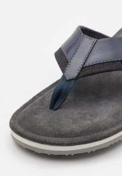 Pier One LeatherInfraditoBlue Uomo Scarpe Aperte PI912G01O-K11 -Pier One 50c49d2b3015483b8a98ff7b74229b5f