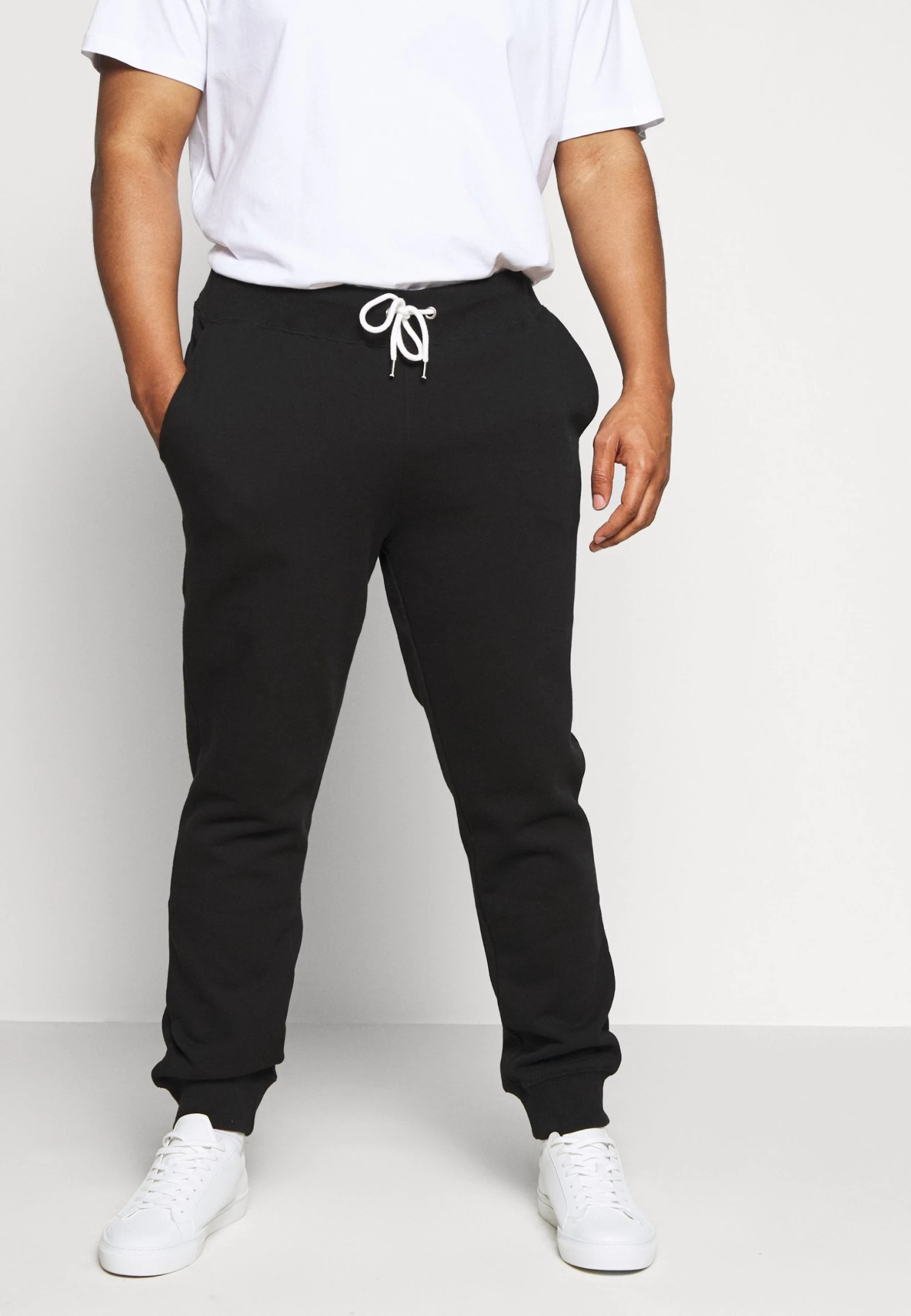 Pier One 2 PackPantaloni SportiviBlack/Mottled Light Grey Uomo Pantaloni Sportivi E Joggers PI922E03T-Q11 5 Pier One 2 PackPantaloni SportiviBlack/Mottled Light Grey Uomo Pantaloni Sportivi E Joggers PI922E03T-Q11 - immagine 3