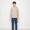 Pier One 3 PackT-Shirt BasicBrown/Beige/Light Blue Uomo T-shirt E Polo PI922O0GQ-O11 1 Pier One 3 PackT-Shirt BasicBrown/Beige/Light Blue Uomo T-shirt E Polo PI922O0GQ-O11 -Pier One 5e0fa9aca8524743a810608e52234217