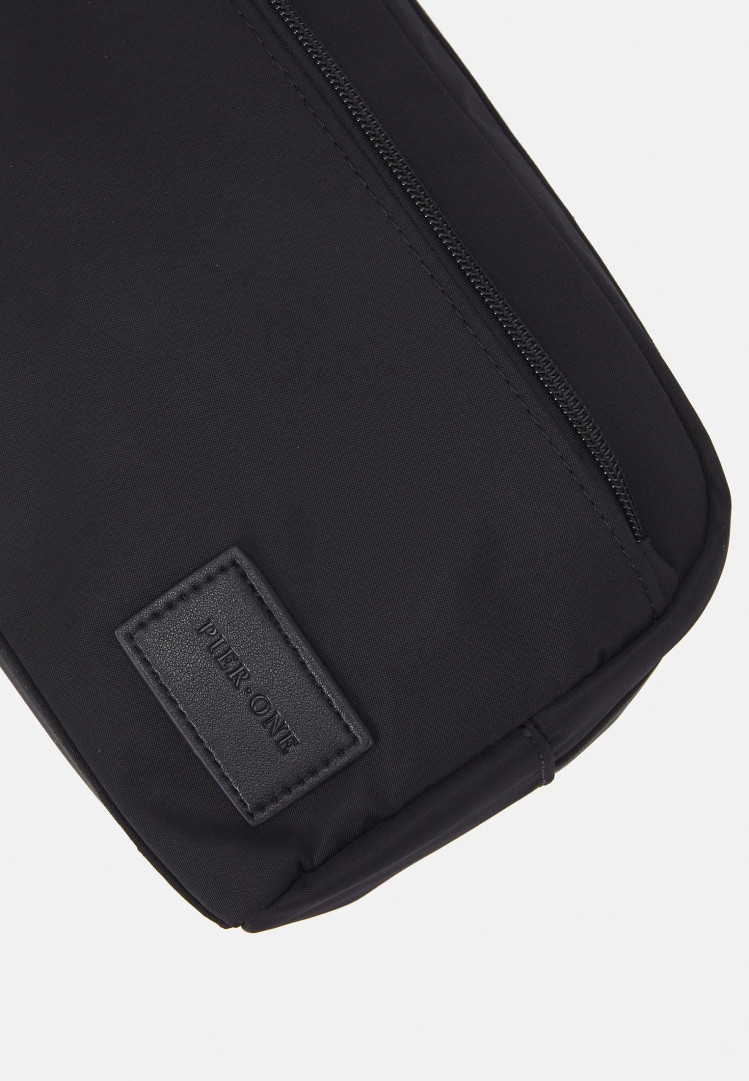 Pier One UnisexTrousseBlack Donna Borse PI954H00E-Q11 6 Pier One UnisexTrousseBlack Donna Borse PI954H00E-Q11 - immagine 4