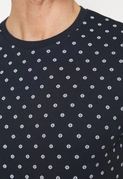 Pier One 3 PackT-Shirt Con StampaWhite/Dark Blue/Red Uomo T-shirt E Polo PI922O0OV-A11 -Pier One 5fcb9053133a4f0cbf3c72e8cff6c432