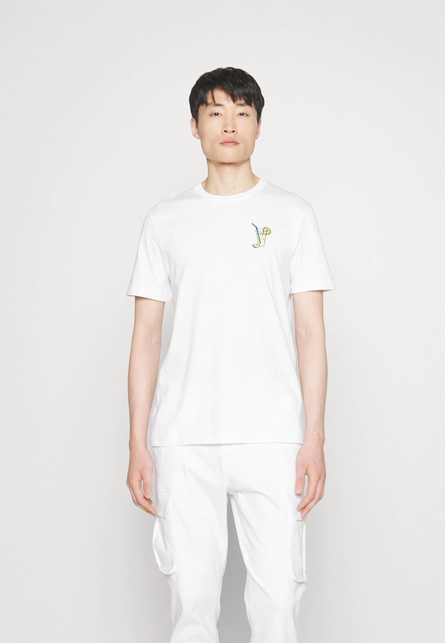 Pier One Cocktail Tee T-Shirt Con StampaWhite Uomo T-shirt E Polo PI922O0YC-A11 3 Pier One Cocktail Tee T-Shirt Con StampaWhite Uomo T-shirt E Polo PI922O0YC-A11