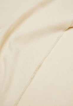 Pier One UnisexSciarpaOff-White Donna Sciarpe PI954G00J-A11 9 Pier One UnisexSciarpaOff-White Donna Sciarpe PI954G00J-A11 -Pier One 6c9f90a6ad5a4ac083e70d30a511a71c