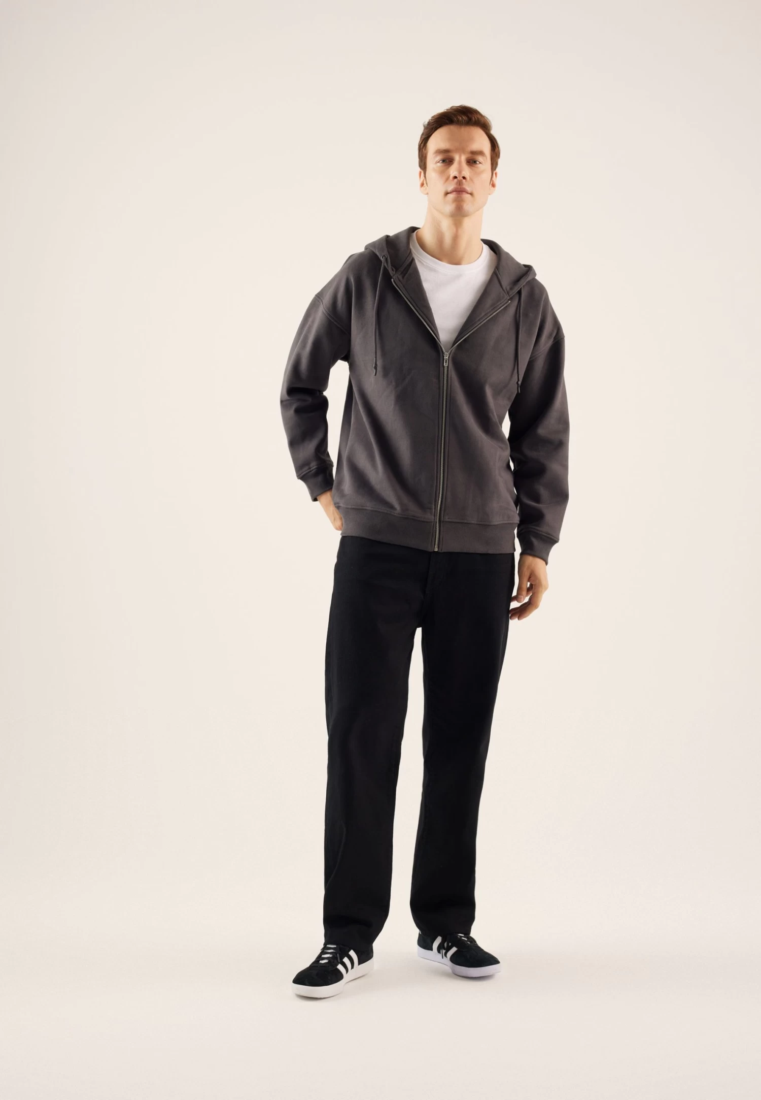 Pier One Felpa Con ZipGrey Uomo Maglieria E Felpe PI922S0HE-C12 4 Pier One Felpa Con ZipGrey Uomo Maglieria E Felpe PI922S0HE-C12 - immagine 2