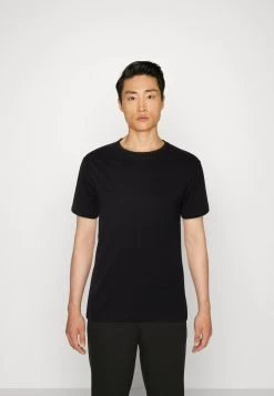 Pier One 7 PackT-Shirt BasicBlack/Dark Blue/Dark Green Uomo T-shirt E Polo PI922O0PY-Q14 21 Pier One 7 PackT-Shirt BasicBlack/Dark Blue/Dark Green Uomo T-shirt E Polo PI922O0PY-Q14 -Pier One 755032e78c9b46aab1bd6188b1abb4ff