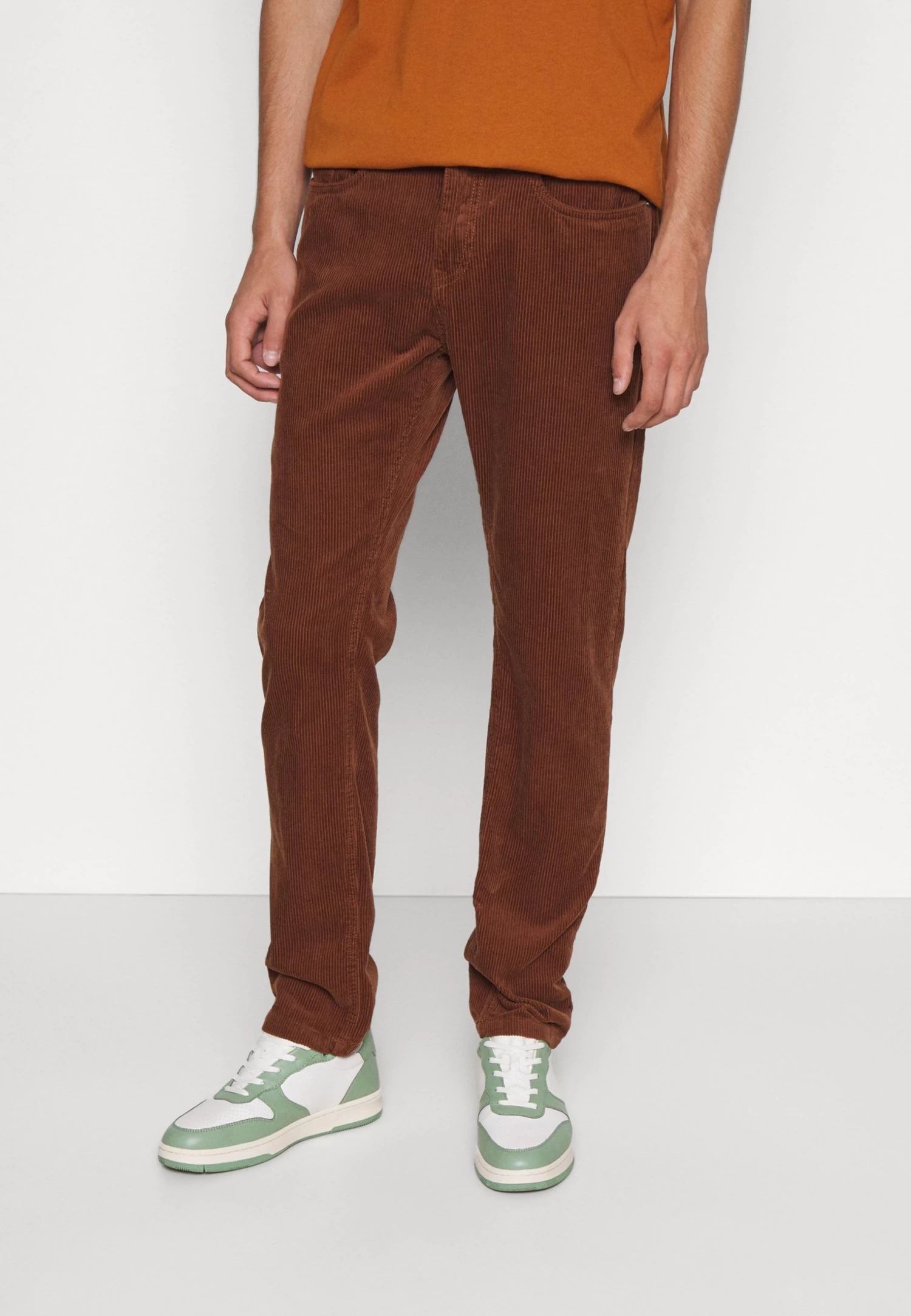 Pier One Corduroy - Pantaloni - Brown 3 Pier One Corduroy - Pantaloni - Brown