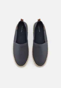 Pier One UnisexEspadrillasDark Grey Uomo Scarpe Basse PI915C00D-C11 11 Pier One UnisexEspadrillasDark Grey Uomo Scarpe Basse PI915C00D-C11 -Pier One 78088d294b5a42328779bc35d556eee2