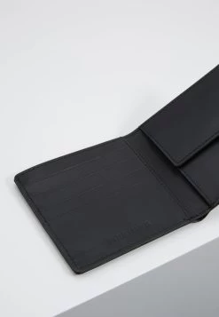 Pier One LeatherPortafoglioBlack Uomo Portafogli E Custodie PI952F008-Q11 -Pier One 793ee17881fd4ef9bb10f1e344bf22ed