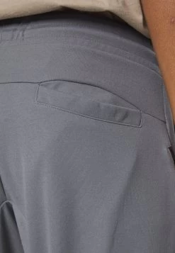 Pier One Pantaloni SportiviDark Grey Uomo Pantaloni PI922E03N-C16 -Pier One 79ee9aaa2a6145a6b7a761ca00e3a52f