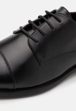 Pier One Stringate ElegantiBlack Uomo Scarpe Eleganti PI912M09N-Q11 -Pier One 7b66eaec354641579ca43fa9af62848d
