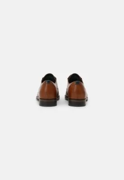 Pier One StringateCognac Uomo Scarpe Con I Lacci PI912M0AR-O11 -Pier One 7c60ff2ae54144699a97b3a083b09208