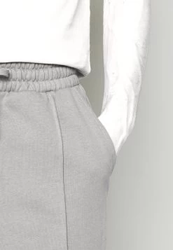 Pier One Pantaloni Sportivi - Light Blue -Pier One 81c88767e69f4a5a9ec8f80a4d632172