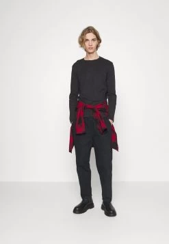 Pier One 5 PackMaglietta A Manica LungaBlack/White/Olive Uomo T-shirt E Polo PI922O0RB-Q11