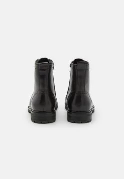 Pier One Stivaletti StringatiBlack Uomo Stivaletti/Stivali PI912K0C7-Q11 10 Pier One Stivaletti StringatiBlack Uomo Stivaletti/Stivali PI912K0C7-Q11 -Pier One 8726dc07931747578f5d7af05a5b72e1