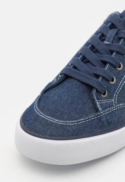 Pier One UnisexSneakers BasseDark Blue Uomo Sneaker PI915O02Z-K11 13 Pier One UnisexSneakers BasseDark Blue Uomo Sneaker PI915O02Z-K11 -Pier One 88d4a325a78341e996cfd14f5eda8dc6