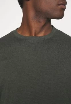 Pier One Pigiama - Black/Khaki -Pier One 8a5272d08a1247d6ba842d412e30baf3