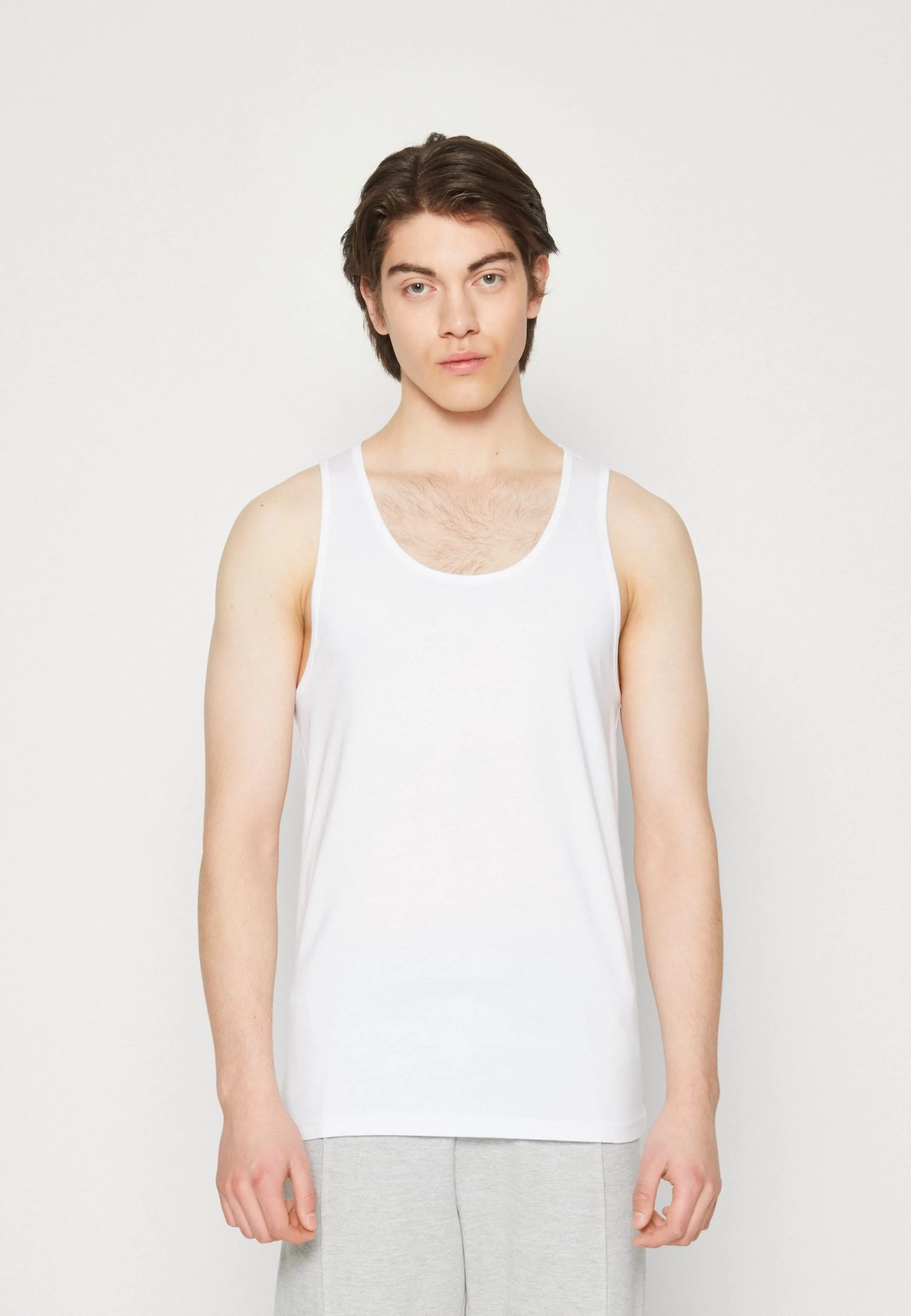 Pier One 3 PackTopWhite Uomo T-shirt E Polo PI922O0X4-A11 4 Pier One 3 PackTopWhite Uomo T-shirt E Polo PI922O0X4-A11 - immagine 2