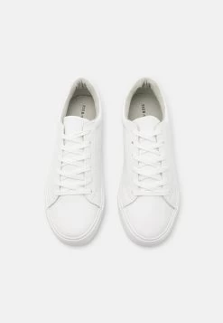 Pier One Sneakers BasseWhite Uomo Sneaker PI912O057-A11 -Pier One a69f39e681f54ad190389a1a133e901d