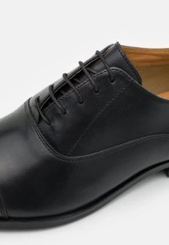 Pier One Leather StringateBlack Uomo Scarpe Eleganti PI912M0CH-Q11 -Pier One a8505b4d4c6445f0b142145b8ad16084