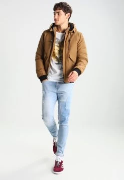 Pier One -Pier One a87d0d4a9fbe40e38f75368f08adc5af