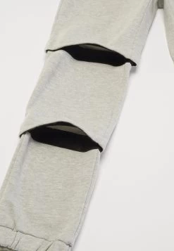 Pier One Pantaloni SportiviMottled Light Grey Uomo Pantaloni PI922E04R-C11 26 Pier One Pantaloni SportiviMottled Light Grey Uomo Pantaloni PI922E04R-C11 -Pier One ac5b14bff2d7437d90b7c241eefa140d