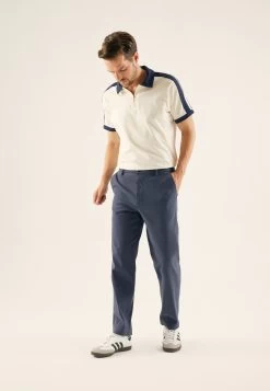 Pier One ChinoDark Blue Uomo Pantaloni PI922E05G-K11 -Pier One b0f111dc8fbd483fb772e832a578e1bf