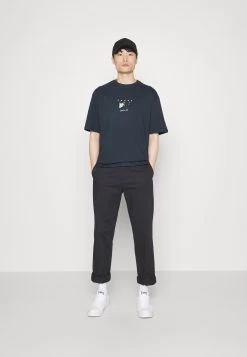 Pier One Sense Tee T-Shirt Con StampaDark Blue Uomo T-shirt E Polo PI922O0Y3-K11 -Pier One b2a3544ffb594b74b28b495d62cbce60