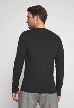 Pier One 2 PackMaglietta A Manica LungaWhite/Black Uomo T-shirt E Polo PI922O0GT-A12 -Pier One b2ae0ed0844241398576a6d2524b1cab