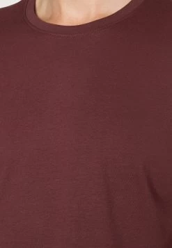 Pier One 5 PackT-Shirt BasicBordeaux/Light Grey/Brown Uomo T-shirt E Polo PI922O0GY-G12 15 Pier One 5 PackT-Shirt BasicBordeaux/Light Grey/Brown Uomo T-shirt E Polo PI922O0GY-G12 -Pier One b3b82d7abcbb40a5b2a40e8096a778d2