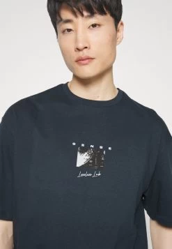 Pier One Sense Tee T-Shirt Con StampaDark Blue Uomo T-shirt E Polo PI922O0Y3-K11 -Pier One b603fa303cad41eca4bdbcf3153eb53e