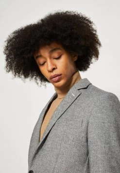 Pier One GiaccaGrey Uomo Completi E Cravatte PI922T04J-Q11 -Pier One b7742fdfbb644ae3b4a0eb5b6c9f5604