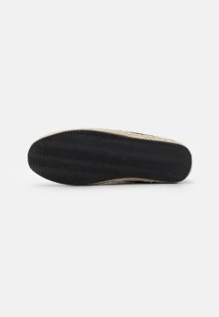 Pier One EspadrillasBlack Uomo Scarpe Basse PI912C0AZ-Q11 -Pier One b9233e76adb544fcb2b923461f13d6c2