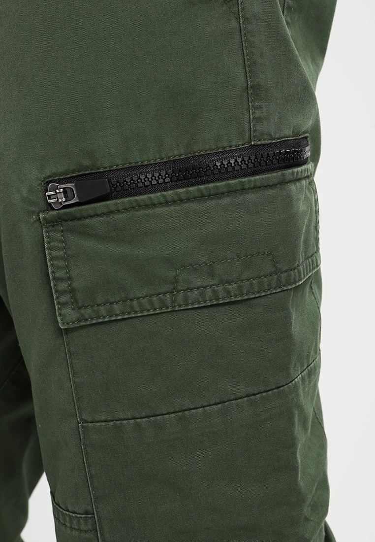 Pier One Pantaloni CargoDark Green Uomo Pantaloni YO122E01M-M11 6 Pier One Pantaloni CargoDark Green Uomo Pantaloni YO122E01M-M11 - immagine 4